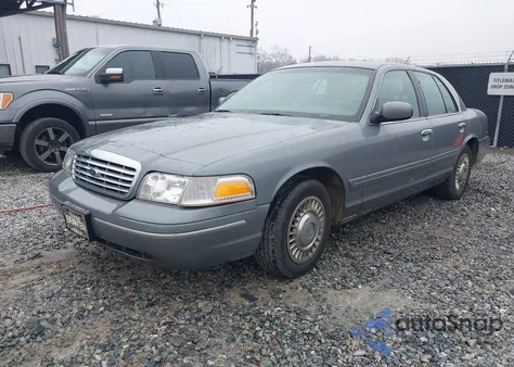 1999 Ford Crown Victoria Police Interceptor z USA, uszkodzony, nr VIN 2FAFP71W9XX238738